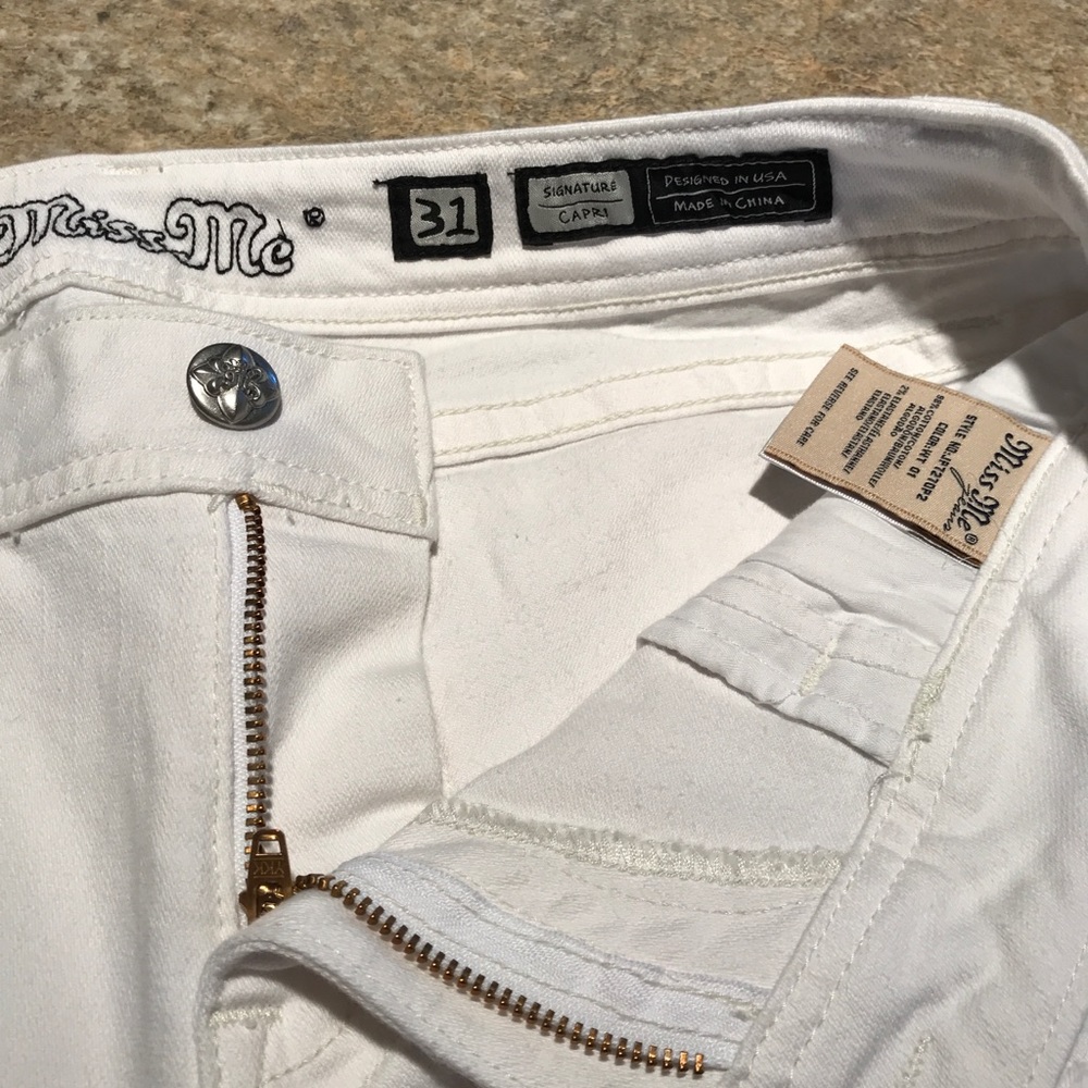 Miss Me Signature Capri